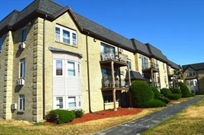 347 Pawtucket Blvd #1 1
