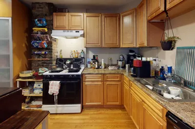 24 Maverick St #1 1