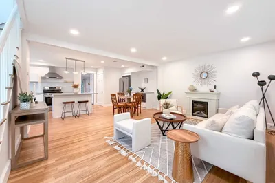 130 Viles Street 1