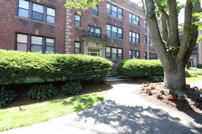 38 Park St #B12 1
