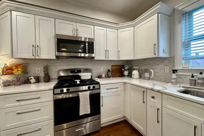 19-21 Bellevue St #2