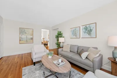 19 Englewood Ave #2 1