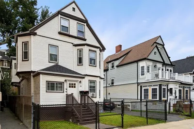 33 Waumbeck St
