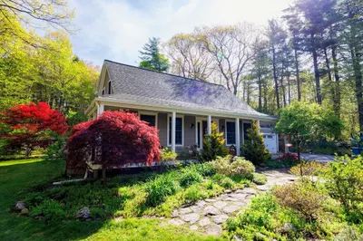 328 East County Rd 1