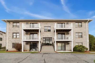 24 Kenmar Drive #218 1