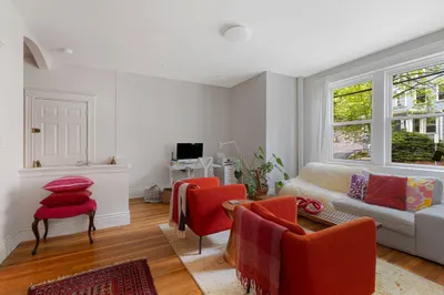 78 Kilsyth Rd #1 1