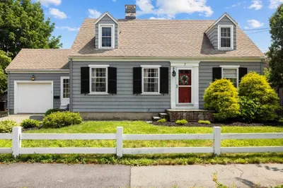 7 Puritan Road 1
