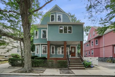 99 Kidder Avenue #1