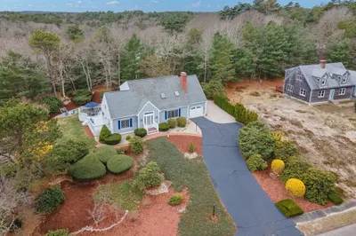 12 Rock Hollow Dr 1