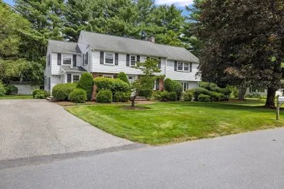 8 Hawthorne Road