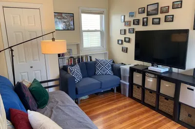 93 Moore St ##1