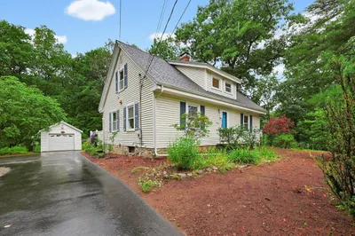 602 Elm St 1