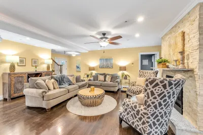 16 Whitford Street #2 1