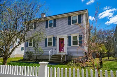 93 A Lexington St 1