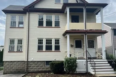 33 Evans St #1