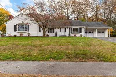 4 Vernon Dr
