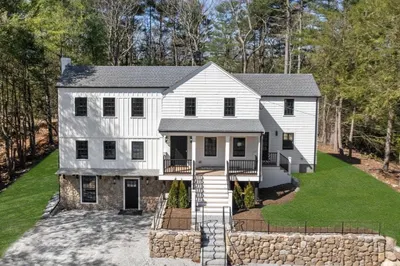 64 Westland Rd 1