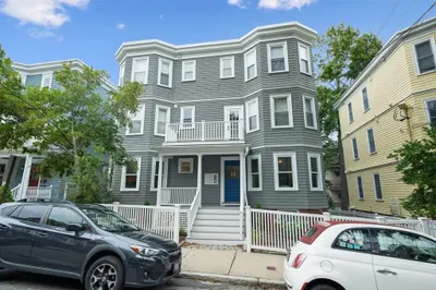 23 Cambridge Terrace #1