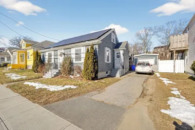 742 New Boston Rd