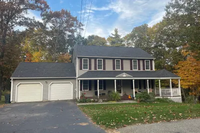 7 Lauren Ln 1
