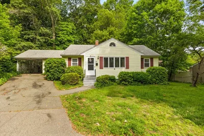 28 Maple Circle