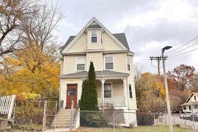 130 Howard