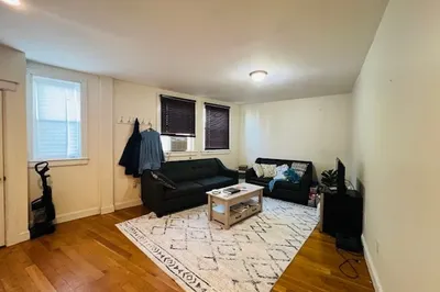 51 Calumet St #1 1