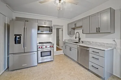 30-32 Harrison St #32