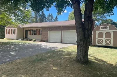 28 Hillandale Rd 1