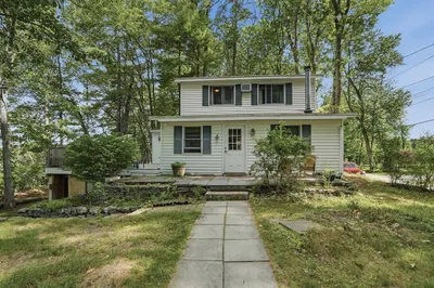134 Peninsula Drive 1