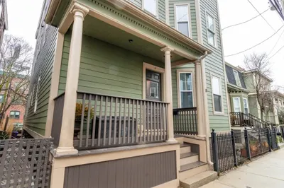8 Spring Garden St #2