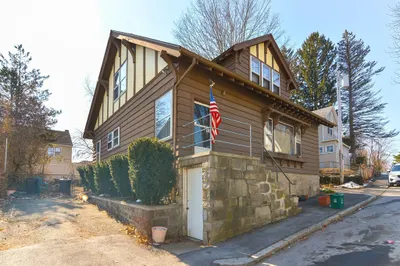 15 Princeton St 1