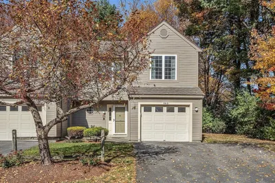 706 RiDgefielD Cir #D 1