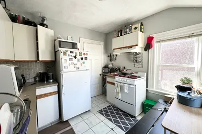 71A Gardner St #1A