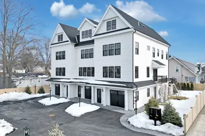 345 Baker Street #B 1