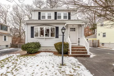 45 Elinor Rd 1