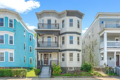 79 Pleasant Street 1