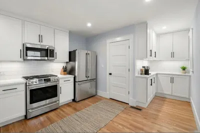 58 Metropolitan Ave #1 1