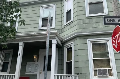3 Coleman St 1