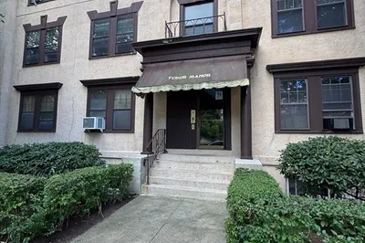 1718 Commonwealth Ave #5 1