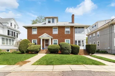 37-39 Willow St 1