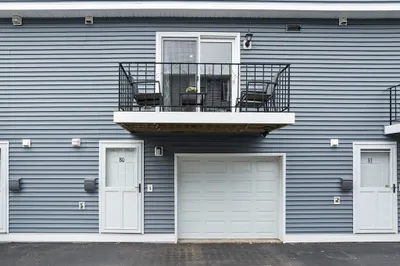 1221 Pawtucket Blvd #80