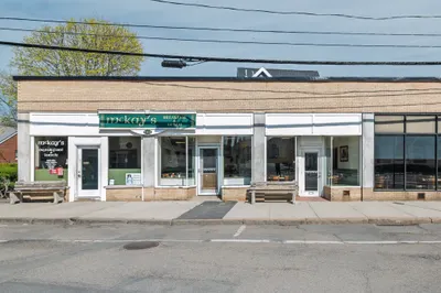 144-152 Franklin St 1