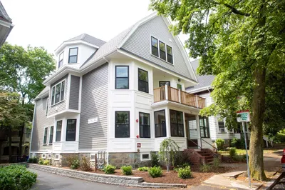 53 Quint Ave #3 1