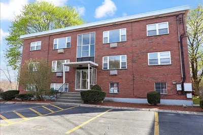 1105 Lexington Street #8-6 1