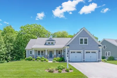 21 Fieldstone Dr 1