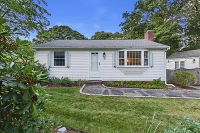 16 Liberty Ln 1