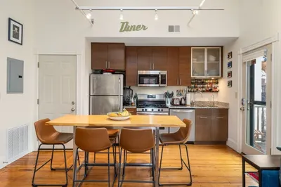 20 Porter St #3