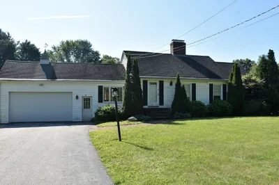 31 Old Turnpike Rd