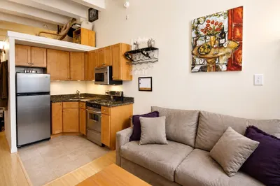 12 Stoneholm St #407 1